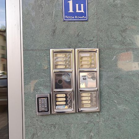 Ugodan I Luksuzan Apartman Banja Luka Buitenkant foto