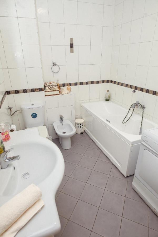 Ugodan I Luksuzan Apartman Banja Luka Buitenkant foto