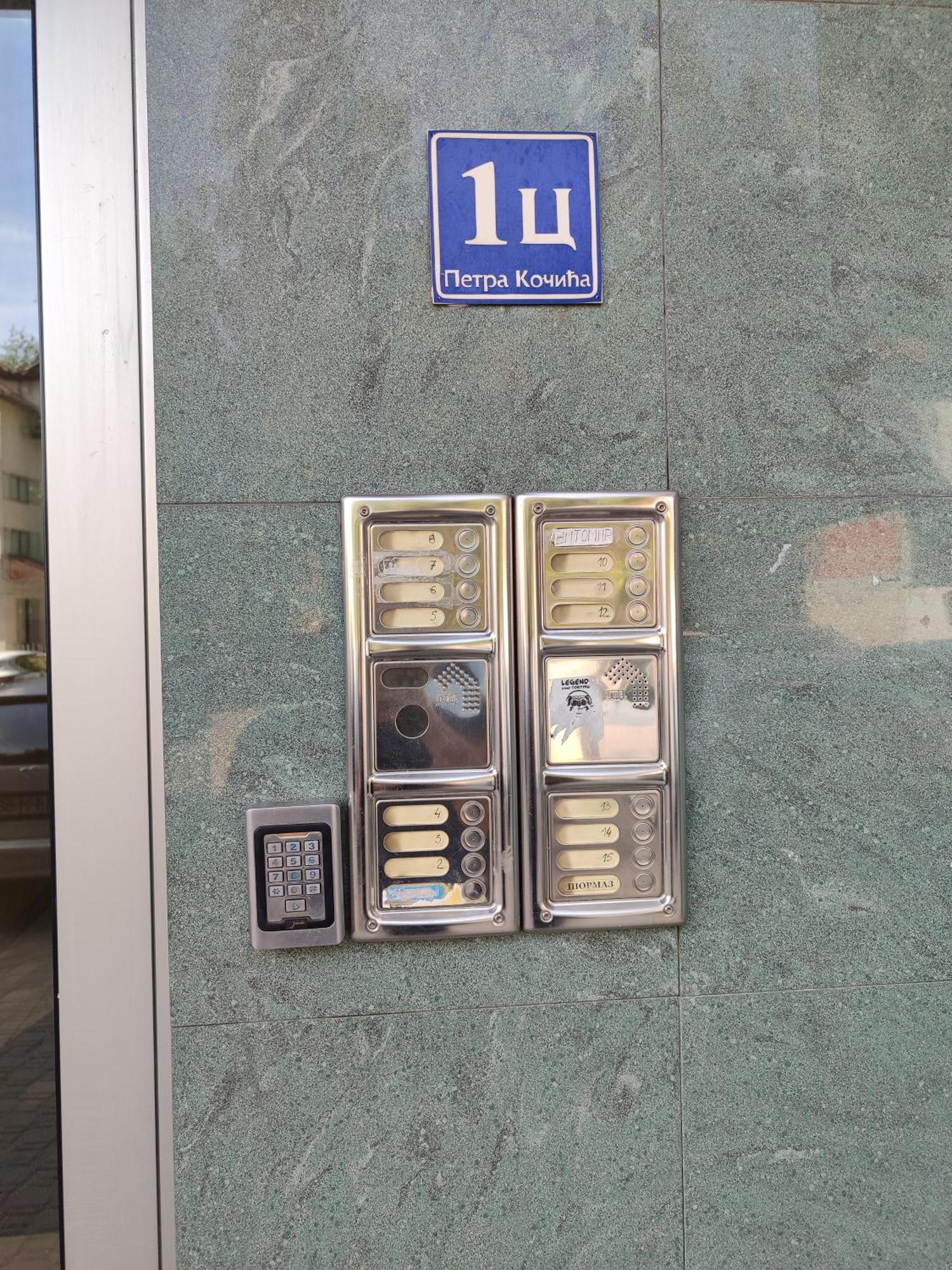 Ugodan I Luksuzan Apartman Banja Luka Buitenkant foto